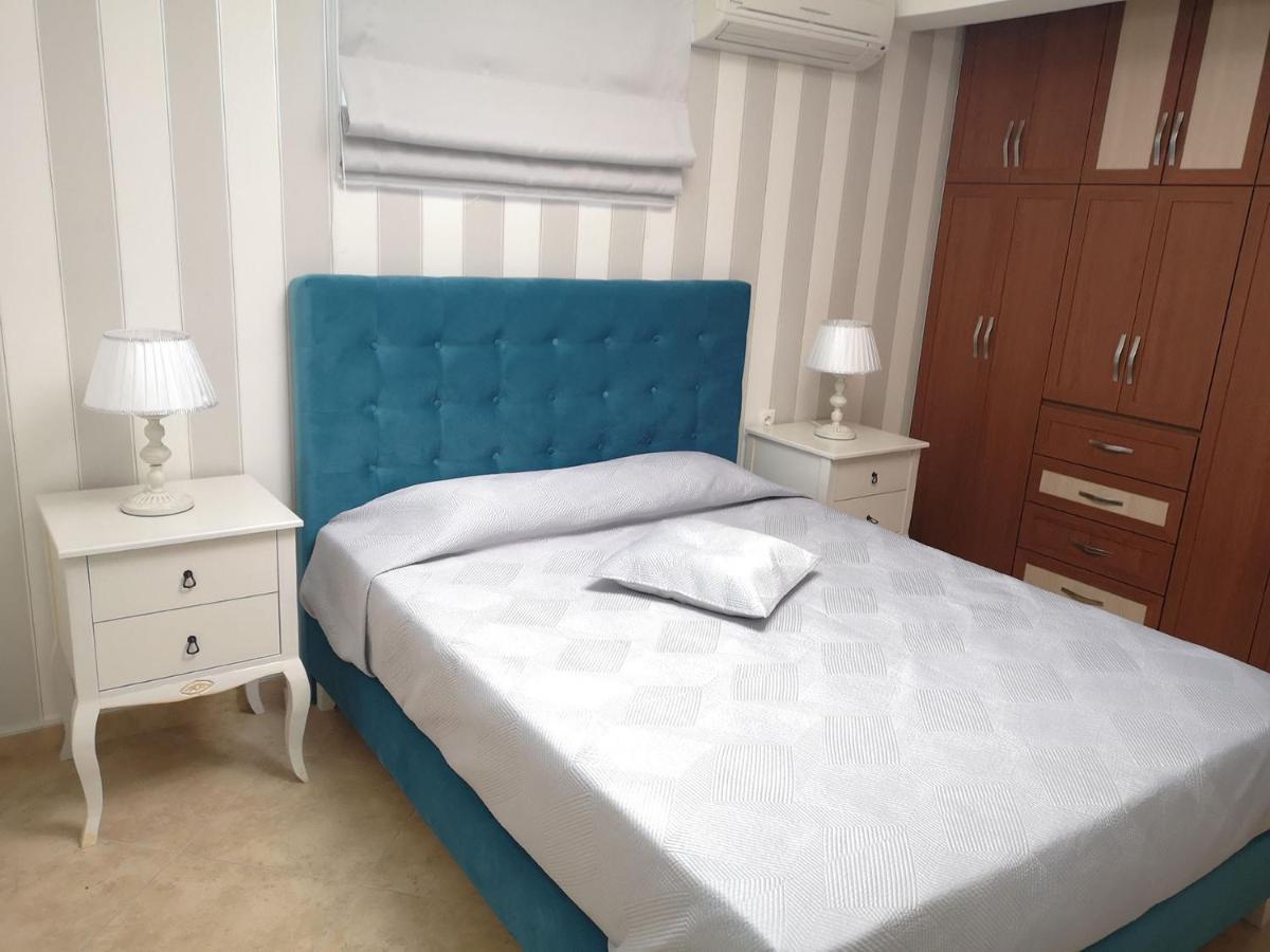 Pirofani Villa Apartments Apolpaina Ngoại thất bức ảnh