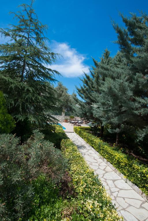 Pirofani Villa Apartments Apolpaina Ngoại thất bức ảnh